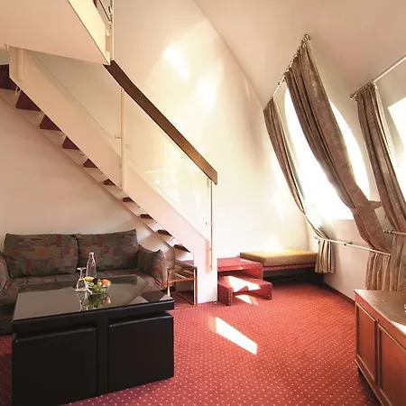 Derag Livinghotel Johann Wolfgang Отель 4*