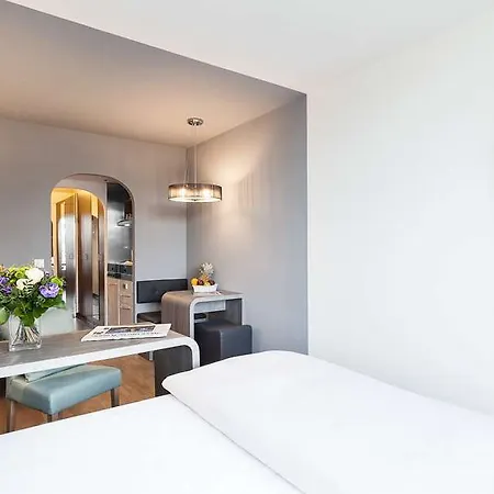 Derag Livinghotel Johann Wolfgang מלון פרנקפורט
